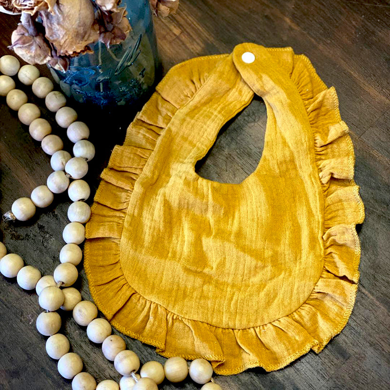 RUFFLE BIBS