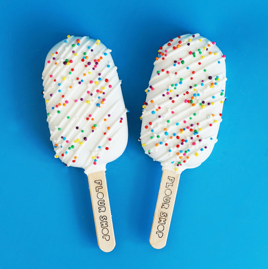 Cakesicles